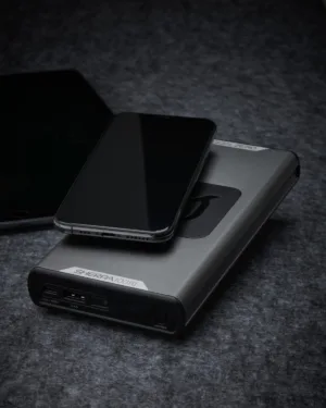 Alternative view of תחנת טעינה PowerBank USB-C 100W