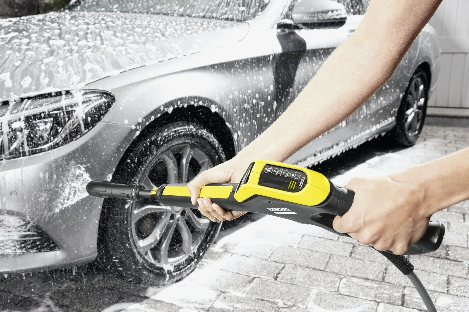 מכונת שטיפה בלחץ 130 בר Karcher K4 Power Control Flex - אחריות יבואן רשמי על ידי דן שלדן – תמונה 3