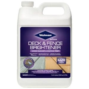חומר ניקוי לעץ מבהיר ומנקה עץ – DECK & FENCE - תכולה 3.8 ליטר לכיסוי 70 מ״ר