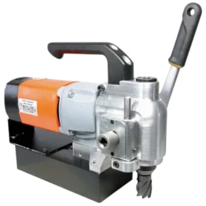 מקדחה מגנטית עד 32 מ"מ תוצרת גרמניה 900w קידוח 12-32 מ"מ